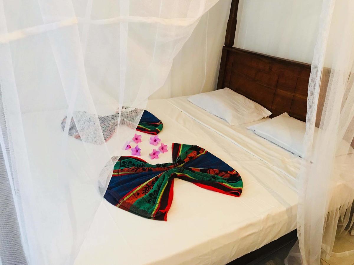 Kawshan Home Stay 迪克韦勒 外观 照片